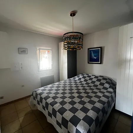 Spacieux Et Confortable A 250m De La Avec Wifi Et Terrasse A - Fr-1-784-29 Gruissan